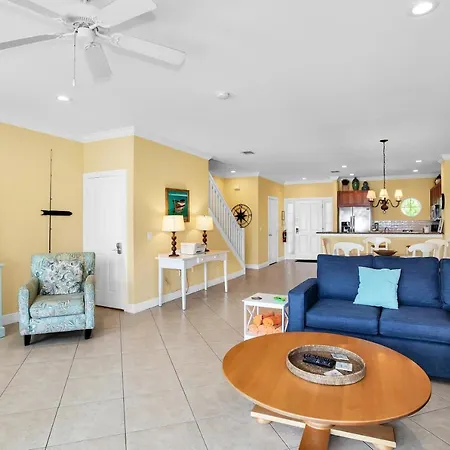 Three-Bedroom Townhouse